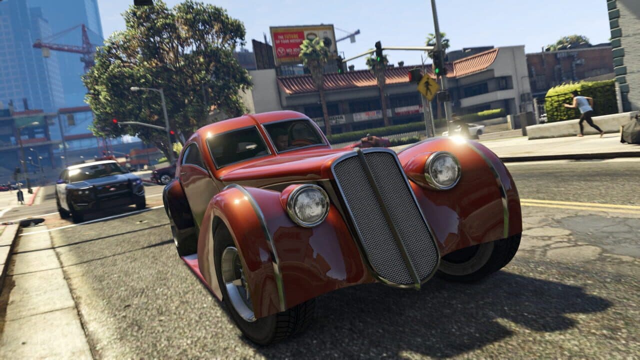 Grand Theft Auto V: Premium Online Edition & Whale Shark Card Bundle thumbnail 5