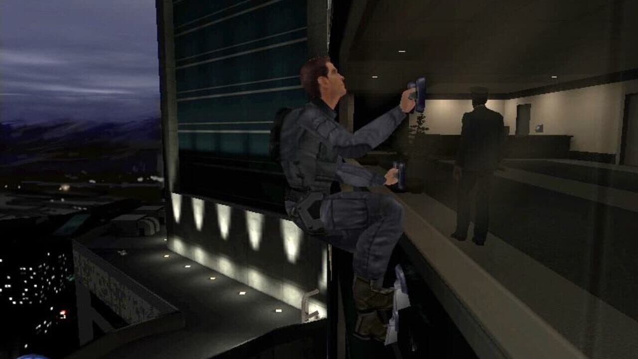 James Bond 007: Nightfire thumbnail 2
