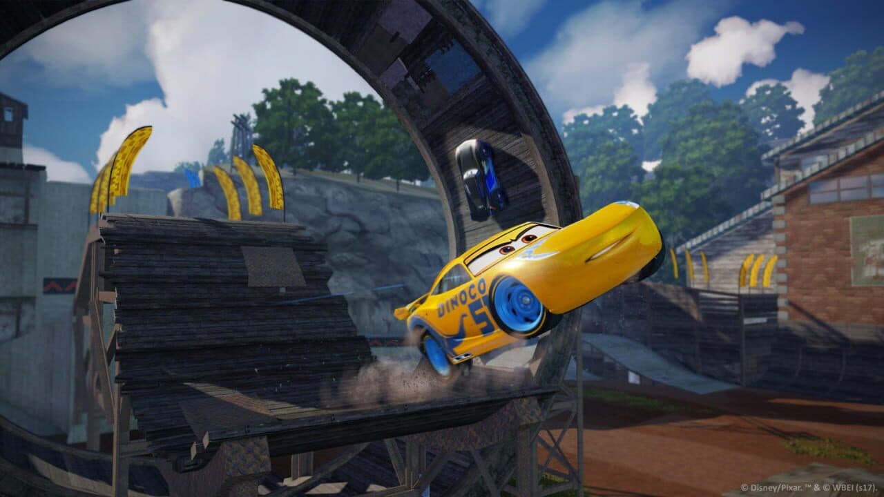 Cars 3: Driven to Win thumbnail 9