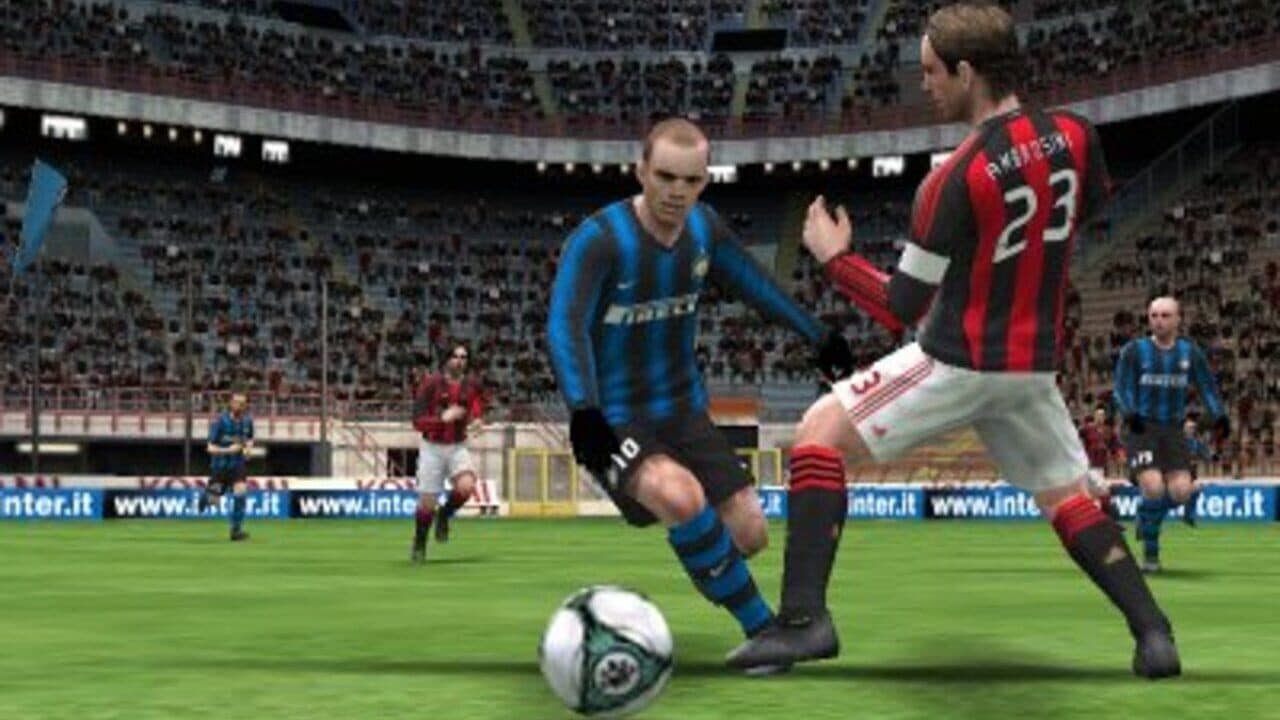 Pro Evolution Soccer 2011 3D thumbnail 4