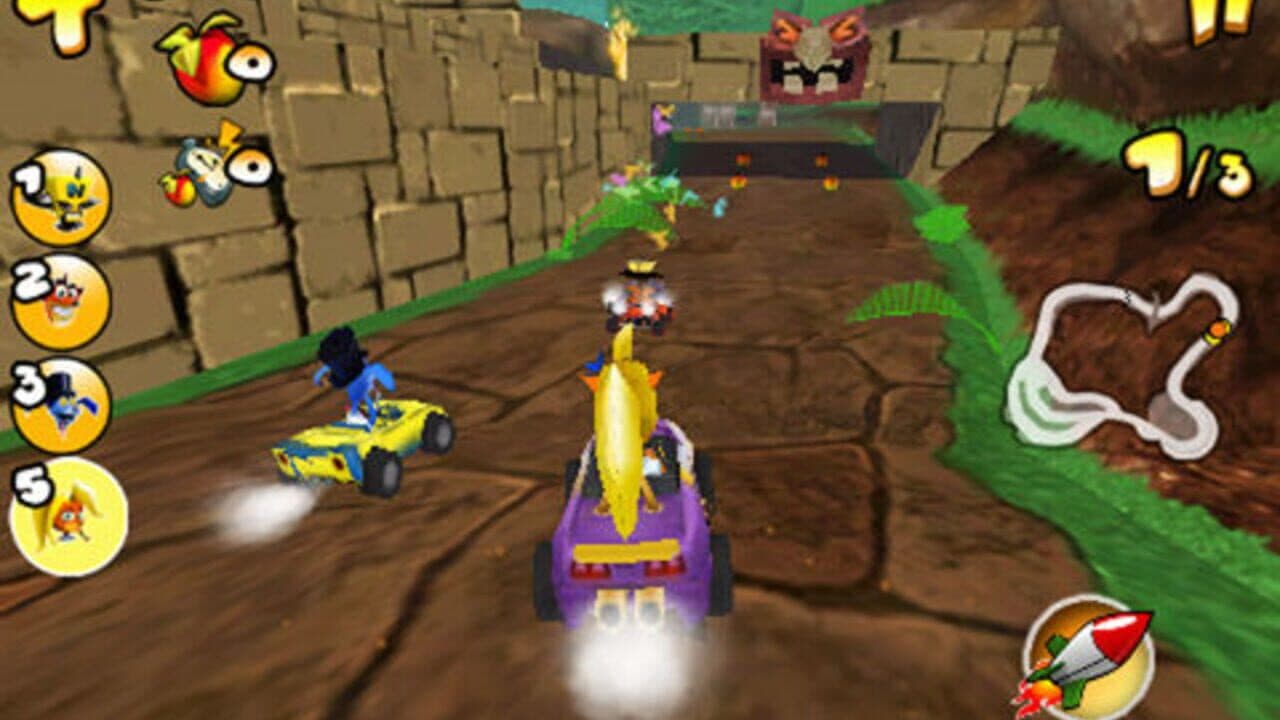 Crash Bandicoot Nitro Kart 2 thumbnail 4