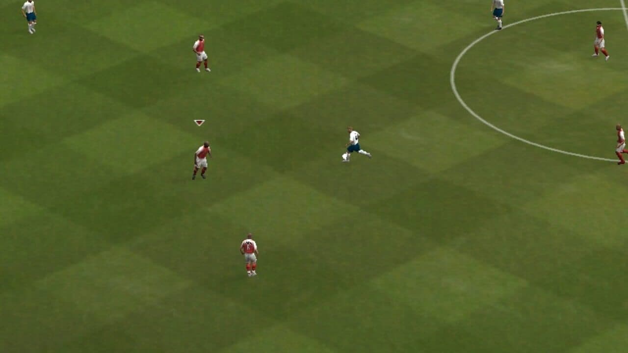 FIFA Soccer 2005 thumbnail 3