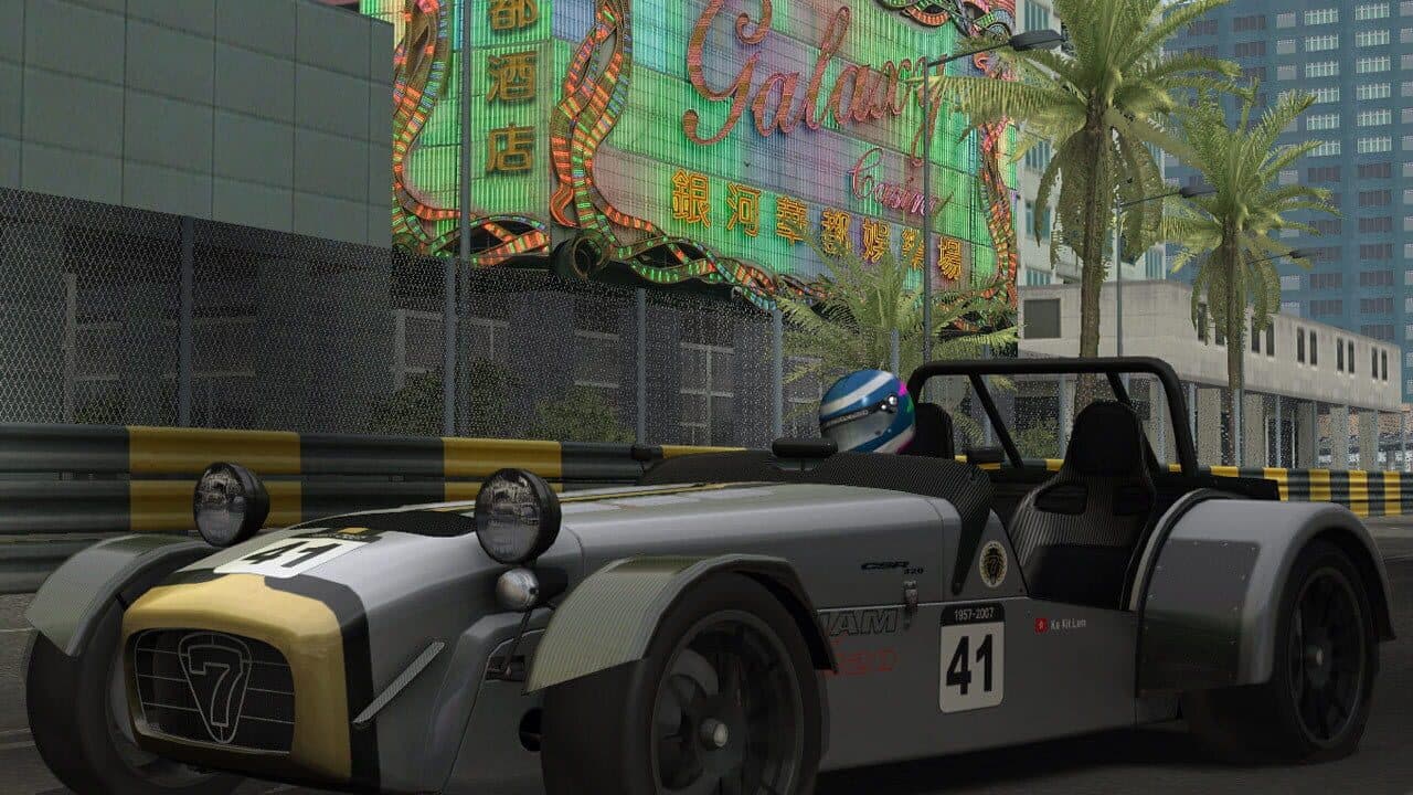 Race: Caterham thumbnail 2