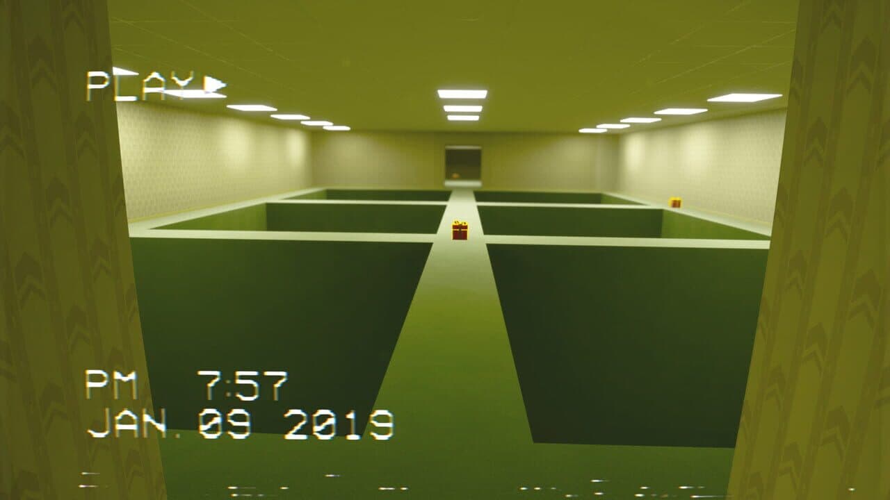 Backrooms Santa thumbnail 3