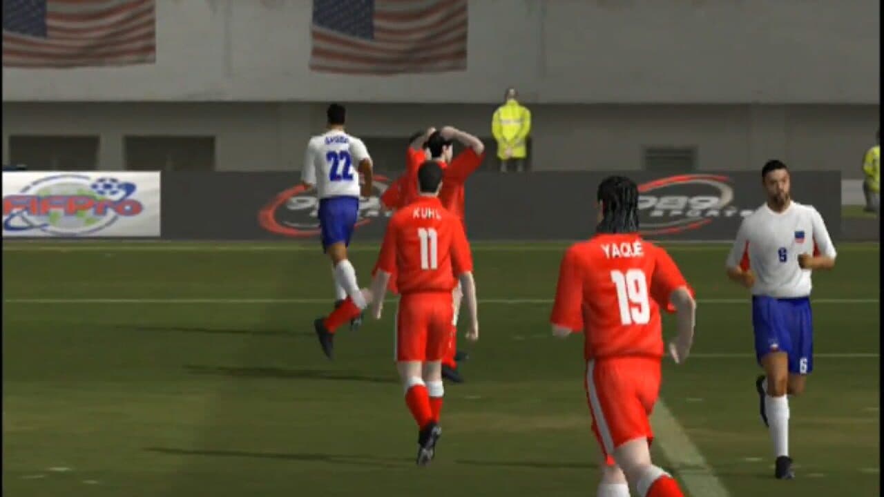 World Tour Soccer 2003 thumbnail 2