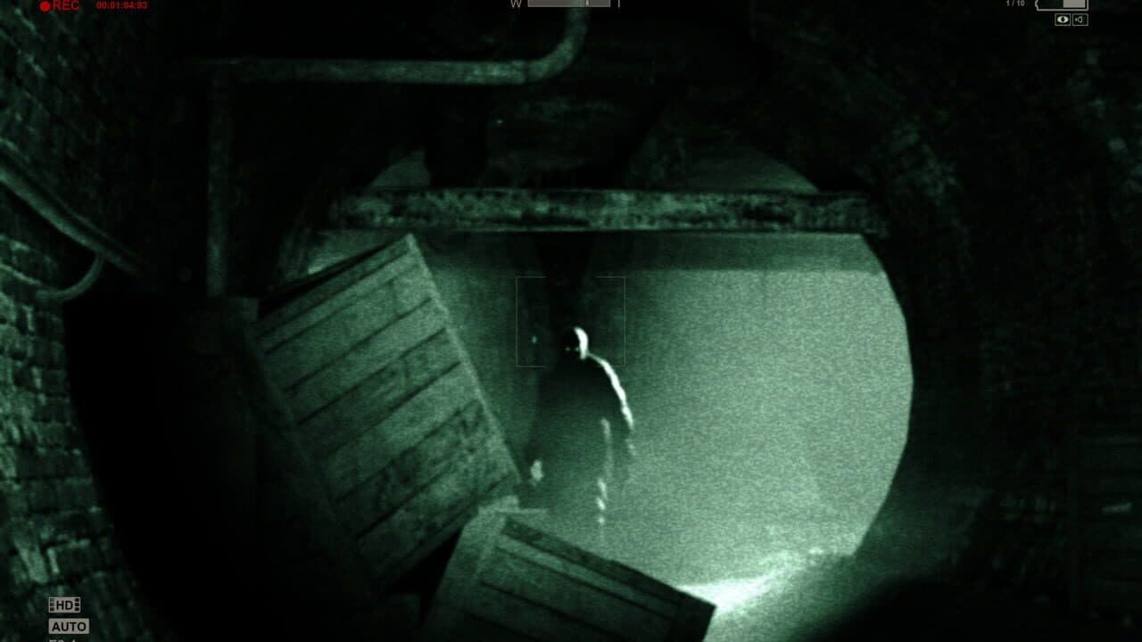 Outlast thumbnail 5