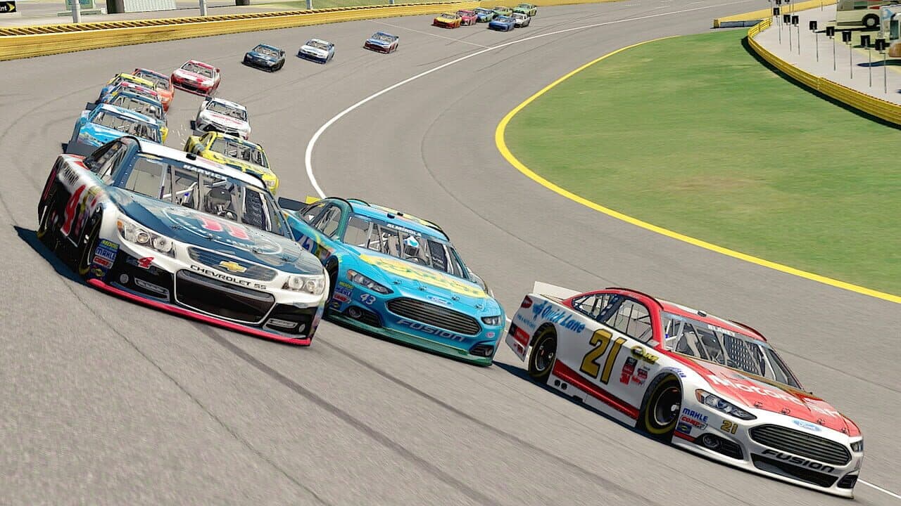 NASCAR 15: Victory Edition thumbnail 6
