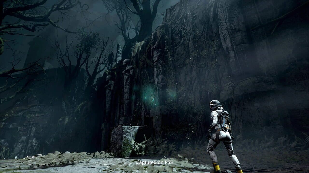 Returnal thumbnail 4