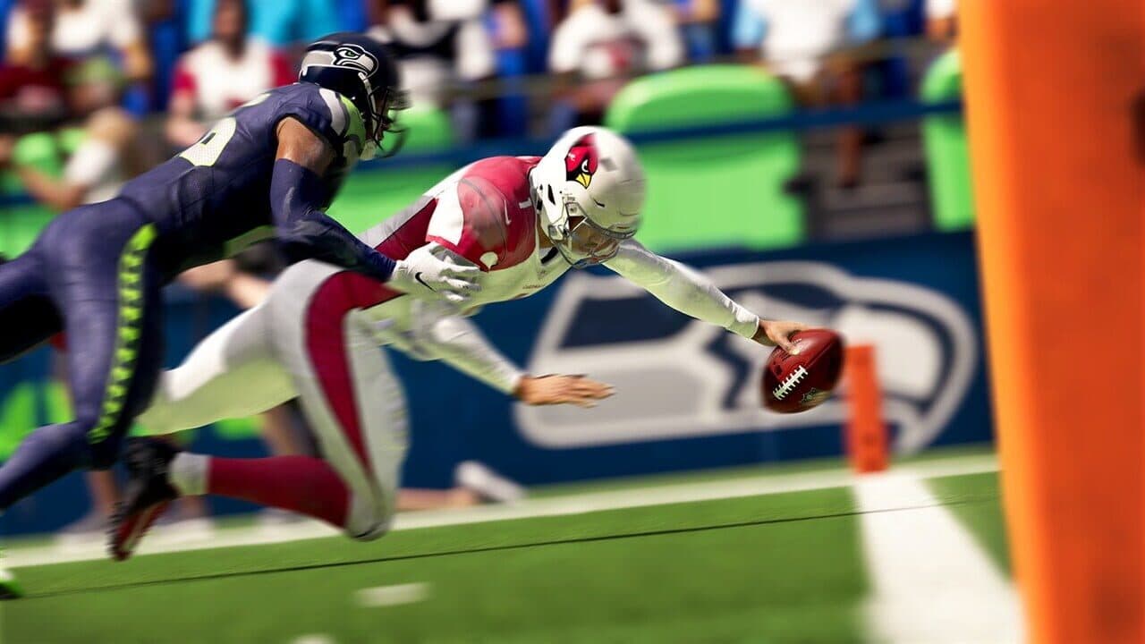 Madden NFL 21: Deluxe Edition thumbnail 3