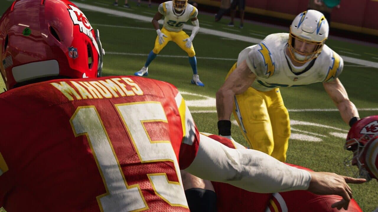 Madden NFL 21: Deluxe Edition thumbnail 6