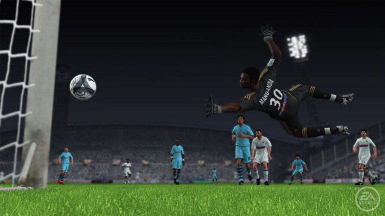 FIFA Soccer 10 thumbnail 2