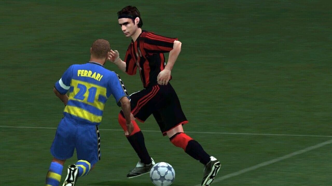 FIFA Soccer 2004 thumbnail 3