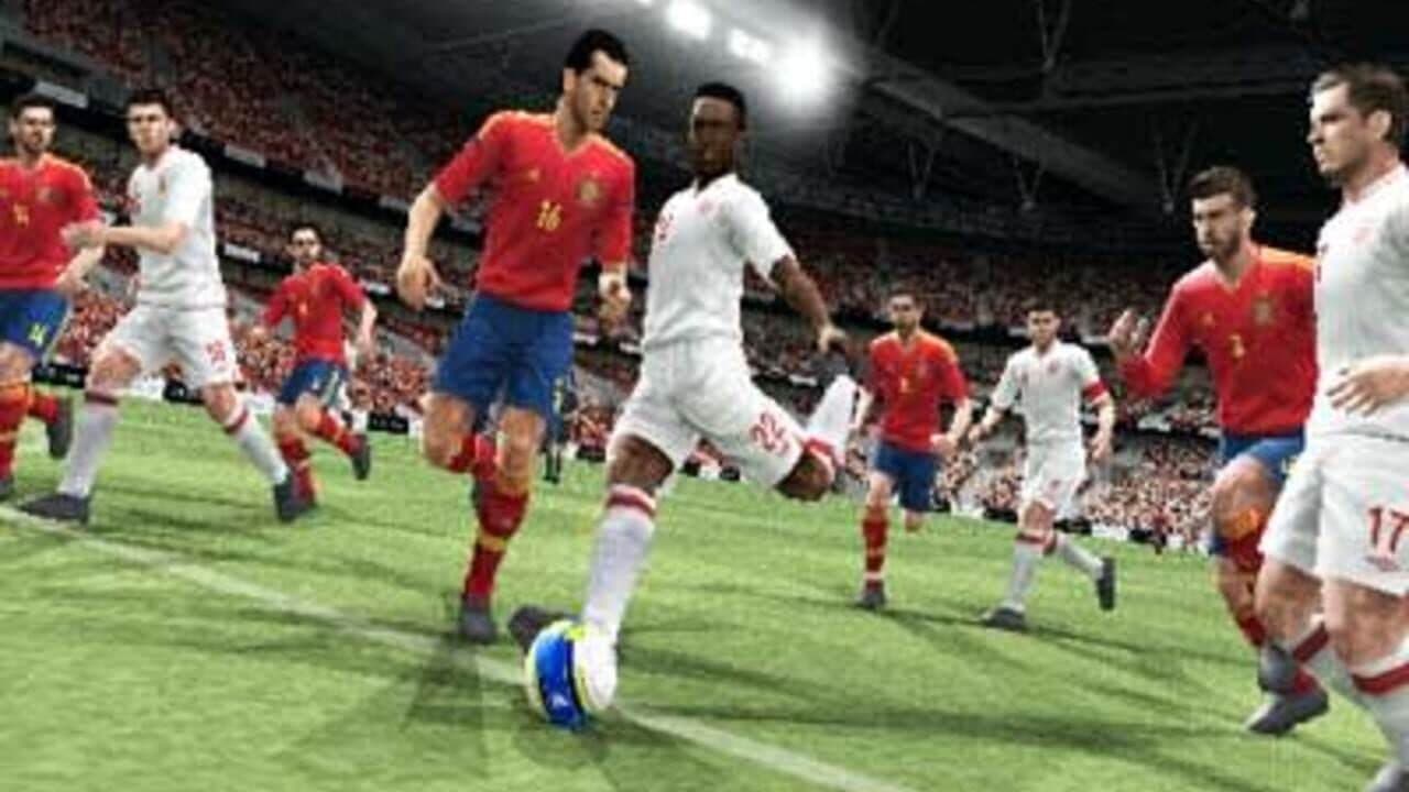 Pro Evolution Soccer 2013 3D thumbnail 5