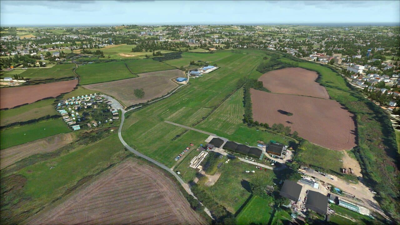 Microsoft Flight Simulator X: Steam Edition - Farm Strips Vol 2: Central and Southern England thumbnail 6