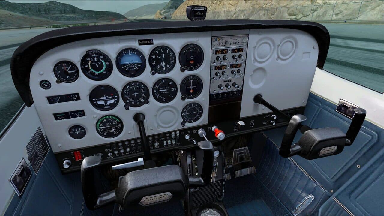Microsoft Flight Simulator X: Steam Edition - Cessna C172N Skyhawk II thumbnail 5