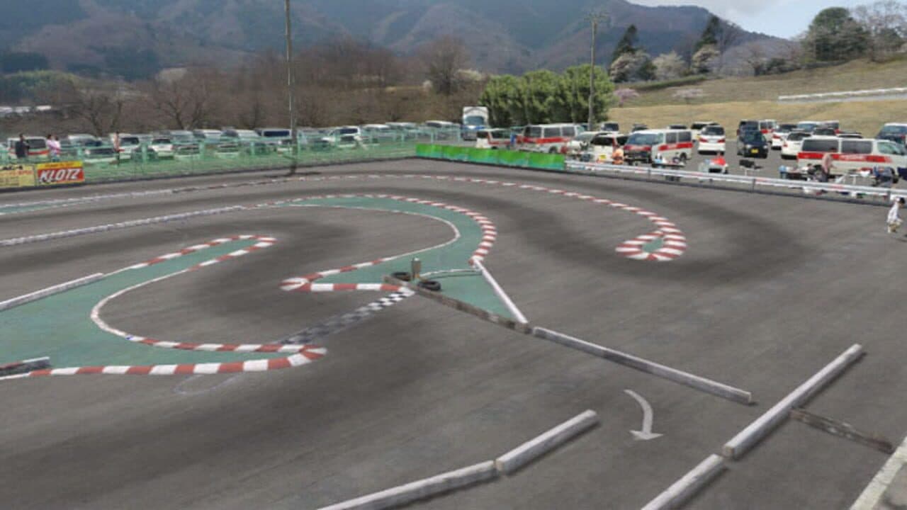 VRC Pro: Deluxe Nitro On-Road Tracks thumbnail 5