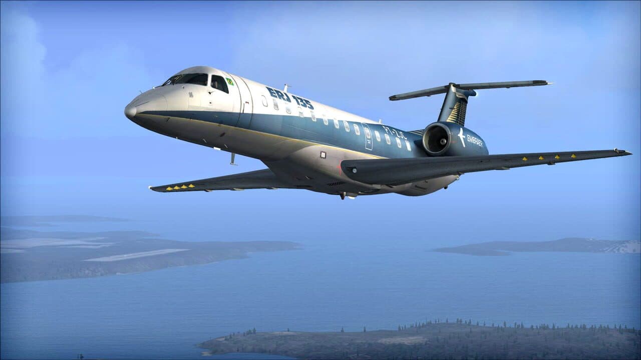 Microsoft Flight Simulator X: Steam Edition - Embraer ERJ 135LR & 145XR thumbnail 2