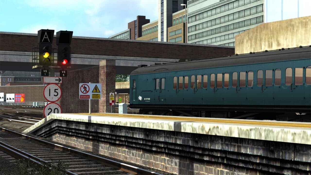 Train Simulator: BR Class 402 '2-HAL' EMU Add-On thumbnail 9