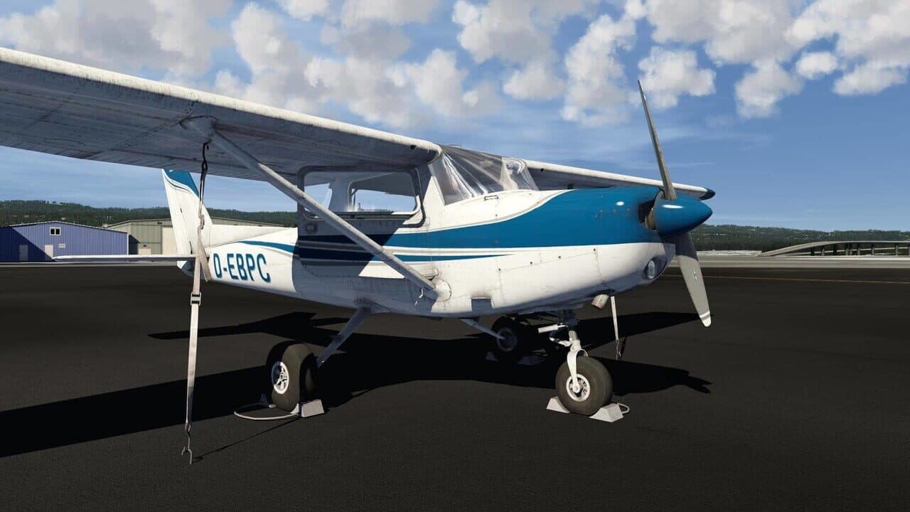 Aerofly FS 2 Flight Simulator: Just Flight - Cessna 152 thumbnail 3