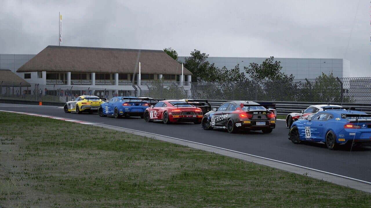Assetto Corsa Competizione: GT4 Pack DLC thumbnail 8