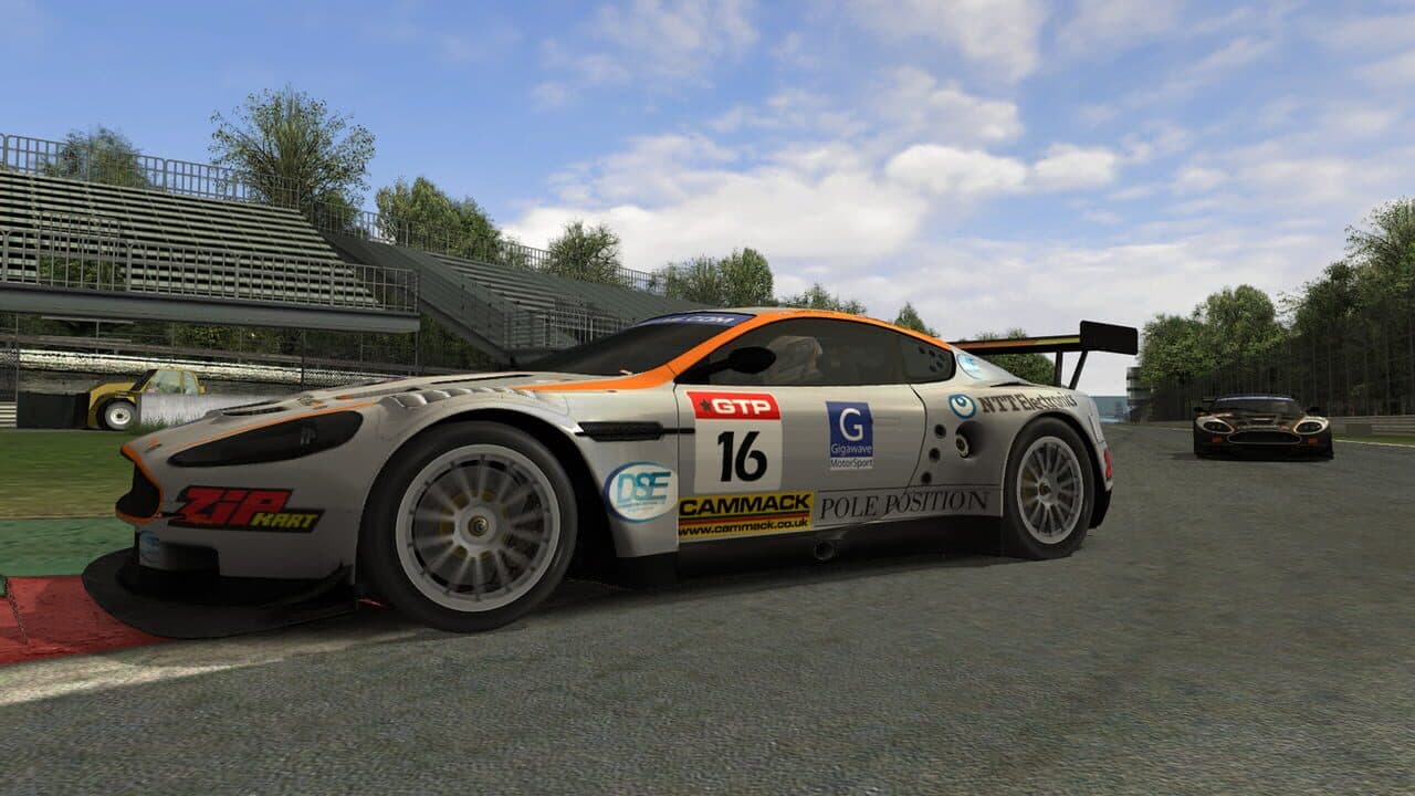Race 07: GTR Evolution Expansion Pack thumbnail 9