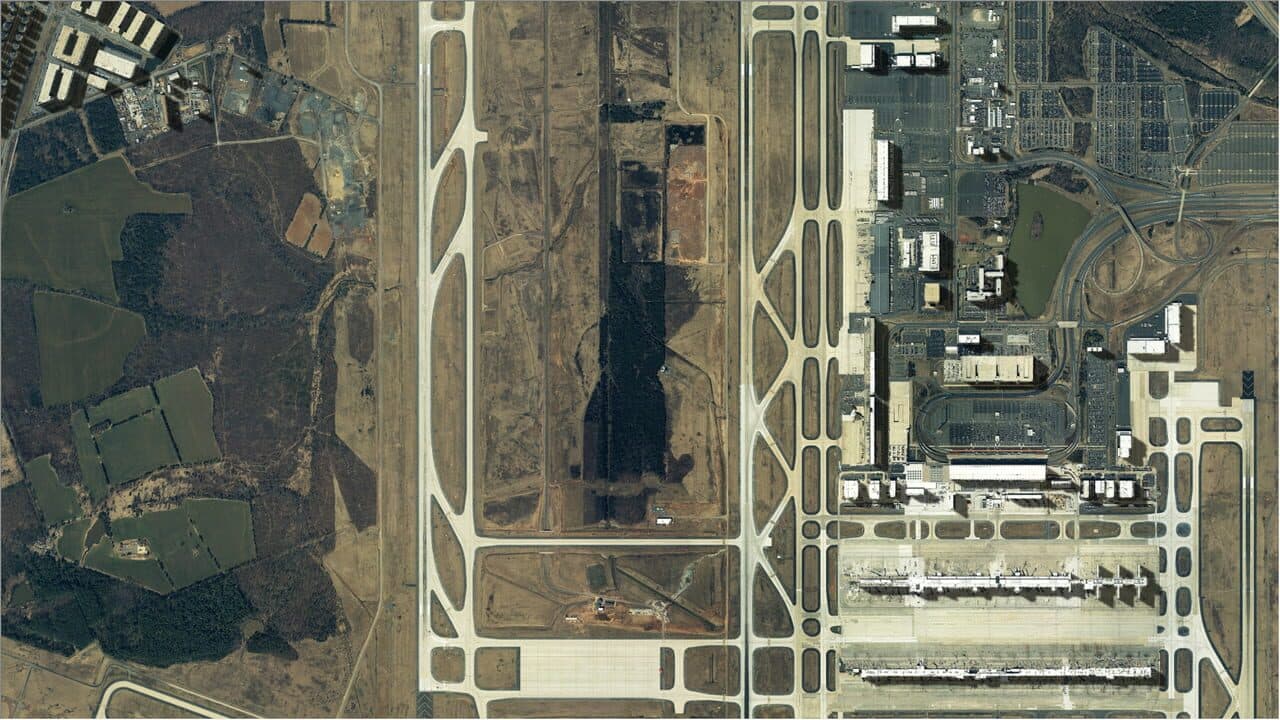 Tower!2011:SE - Washington KIAD Airport thumbnail 7