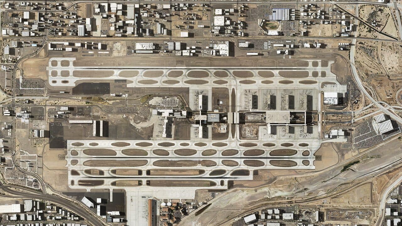 Tower!2011:SE - Phoenix KPHX Airport thumbnail 5