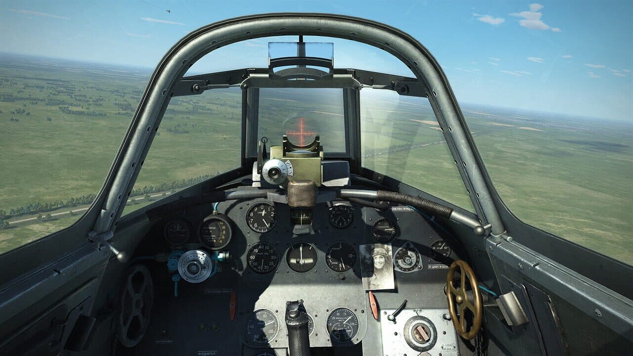 IL-2 Sturmovik: Battle of Stalingrad - Yak-9 Series 1 Collector Plane thumbnail 3