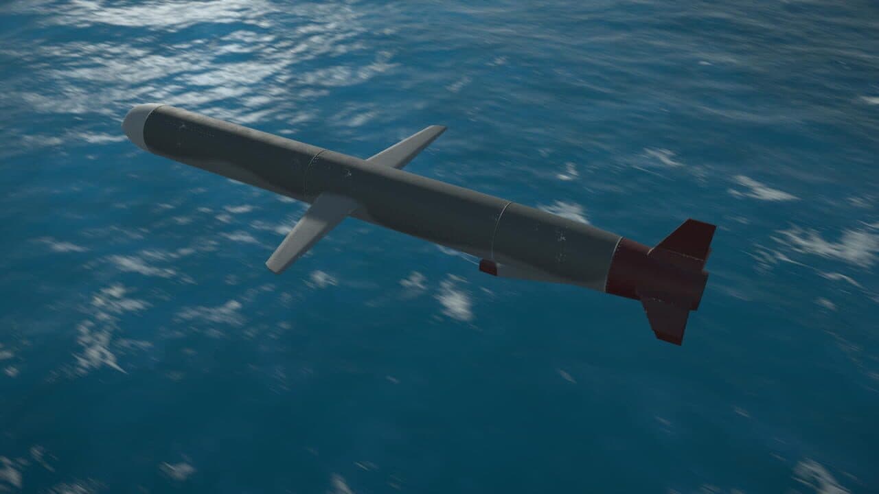Modern Naval Warfare thumbnail 8