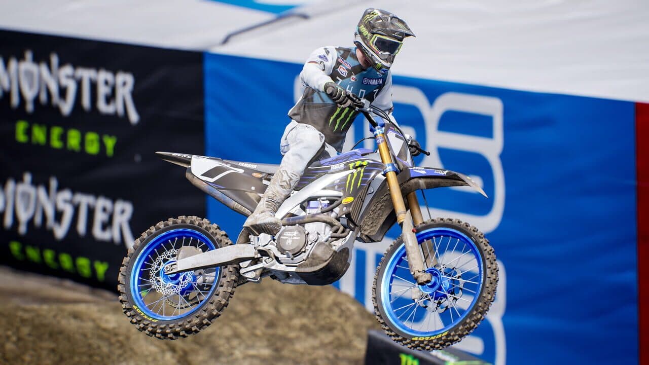 Monster Energy Supercross: The Official Videogame 5 thumbnail 8
