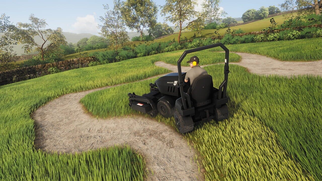 Lawn Mowing Simulator: Ancient Britain thumbnail 2