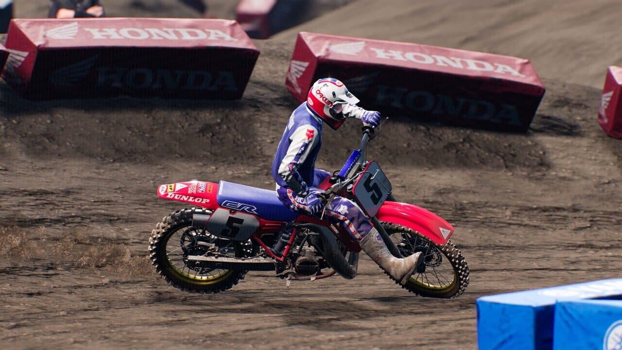 Monster Energy Supercross: The Official Videogame 5 - Legends Pack Vol. 1 thumbnail 8