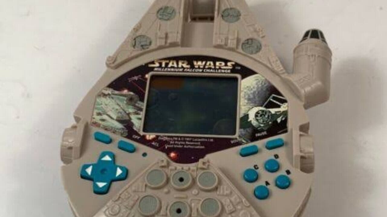 Star Wars: Millenium Falcon Challenge screenshot 1