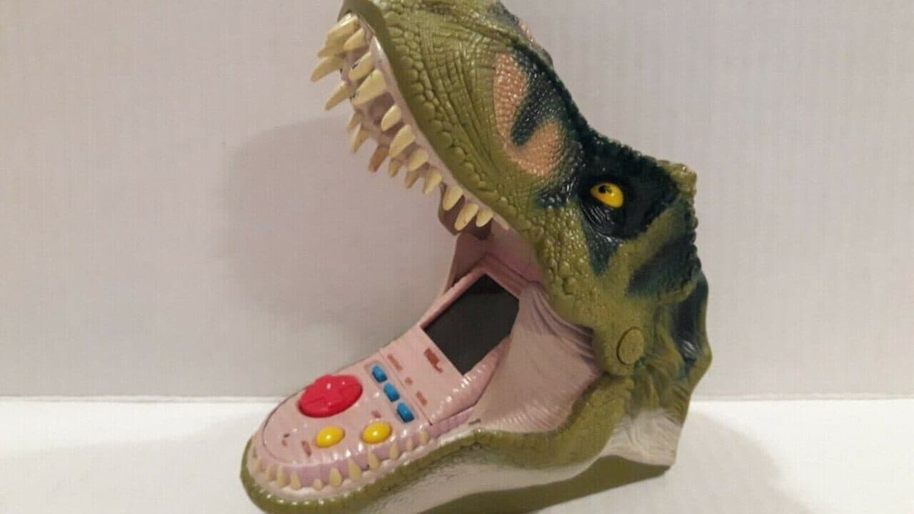 Jurassic Park III: T-Rex Jaw Chomping Action Game thumbnail 2