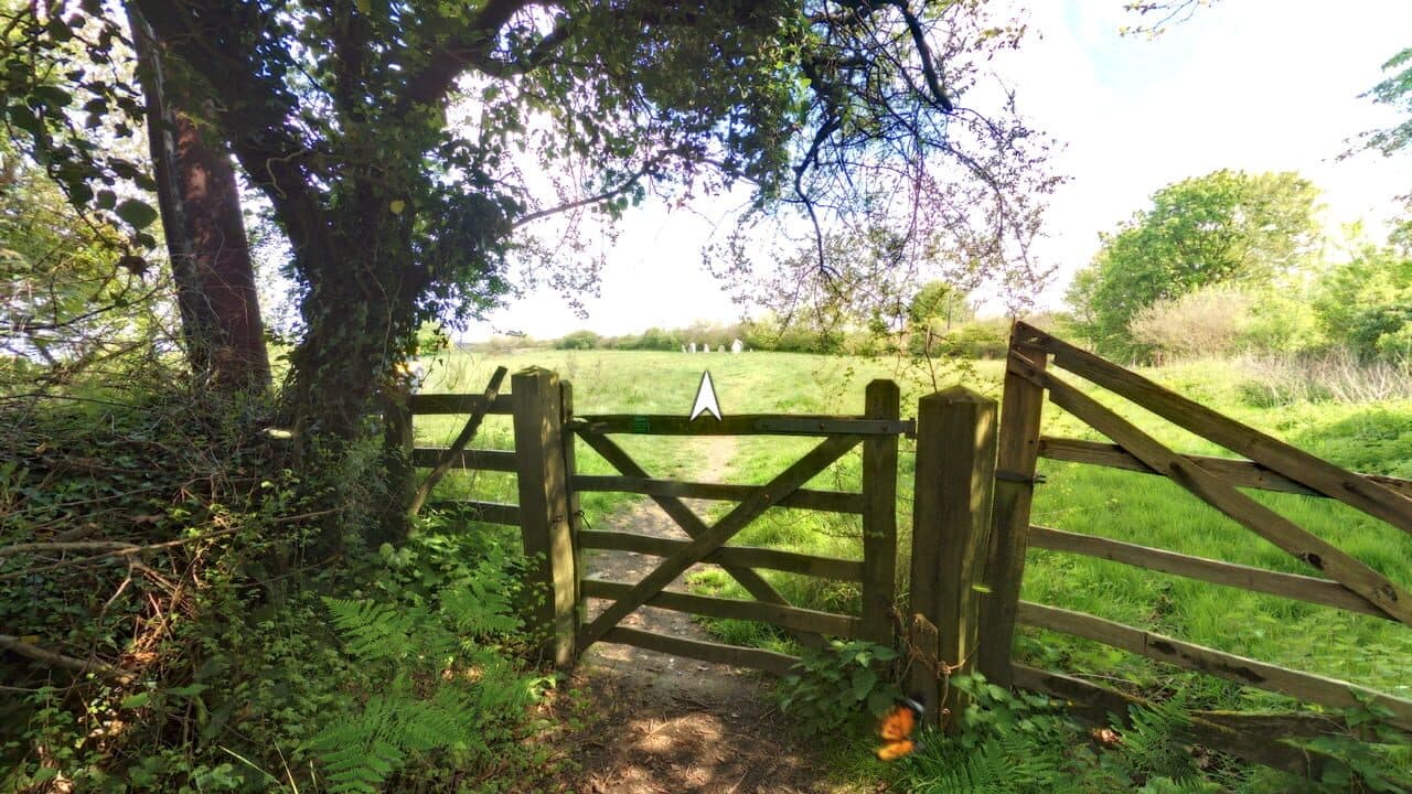 Beltane: A strange encounter at Duloe - Stone Circle thumbnail 6