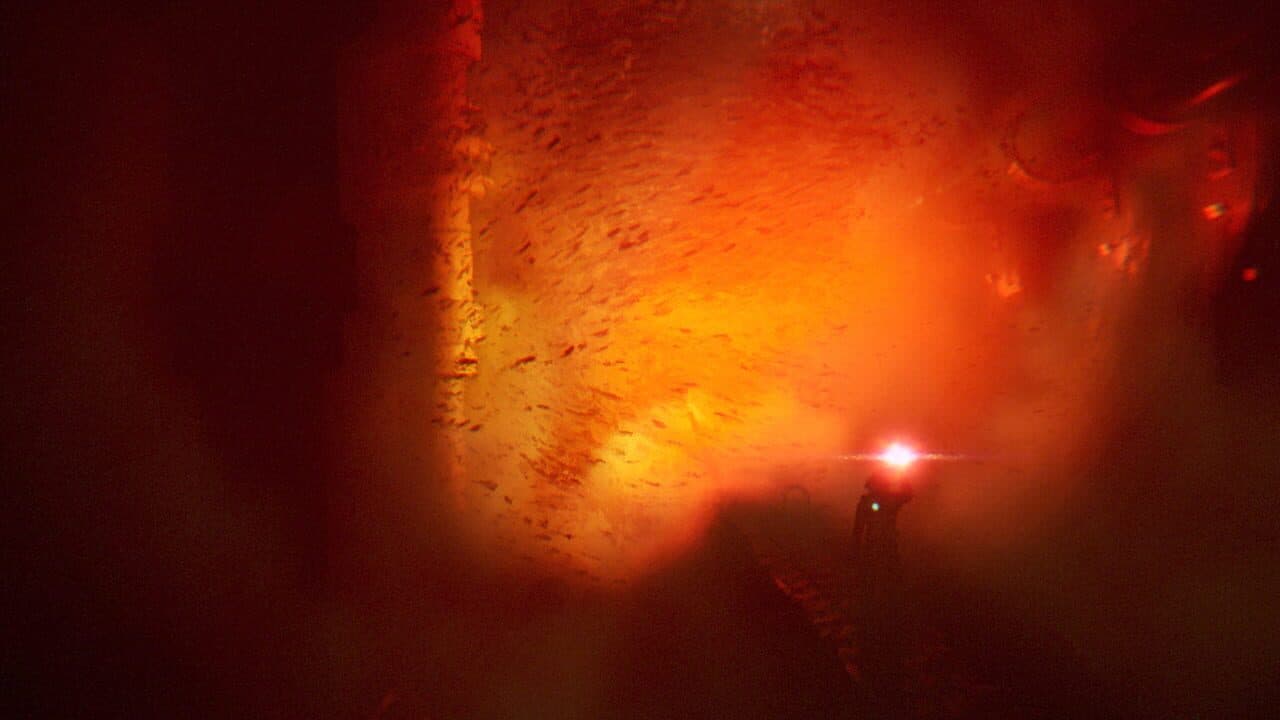 Under the Waves thumbnail 9