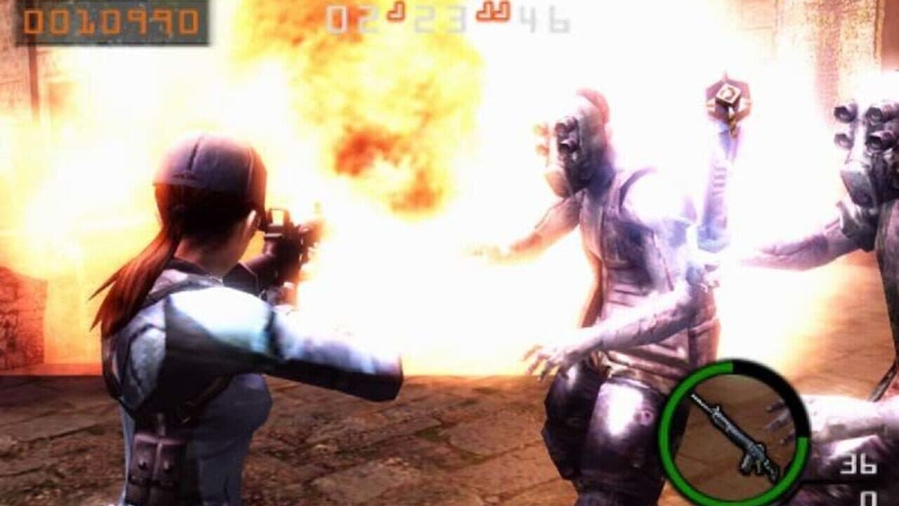 Resident Evil: The Mercenaries 3D thumbnail 4