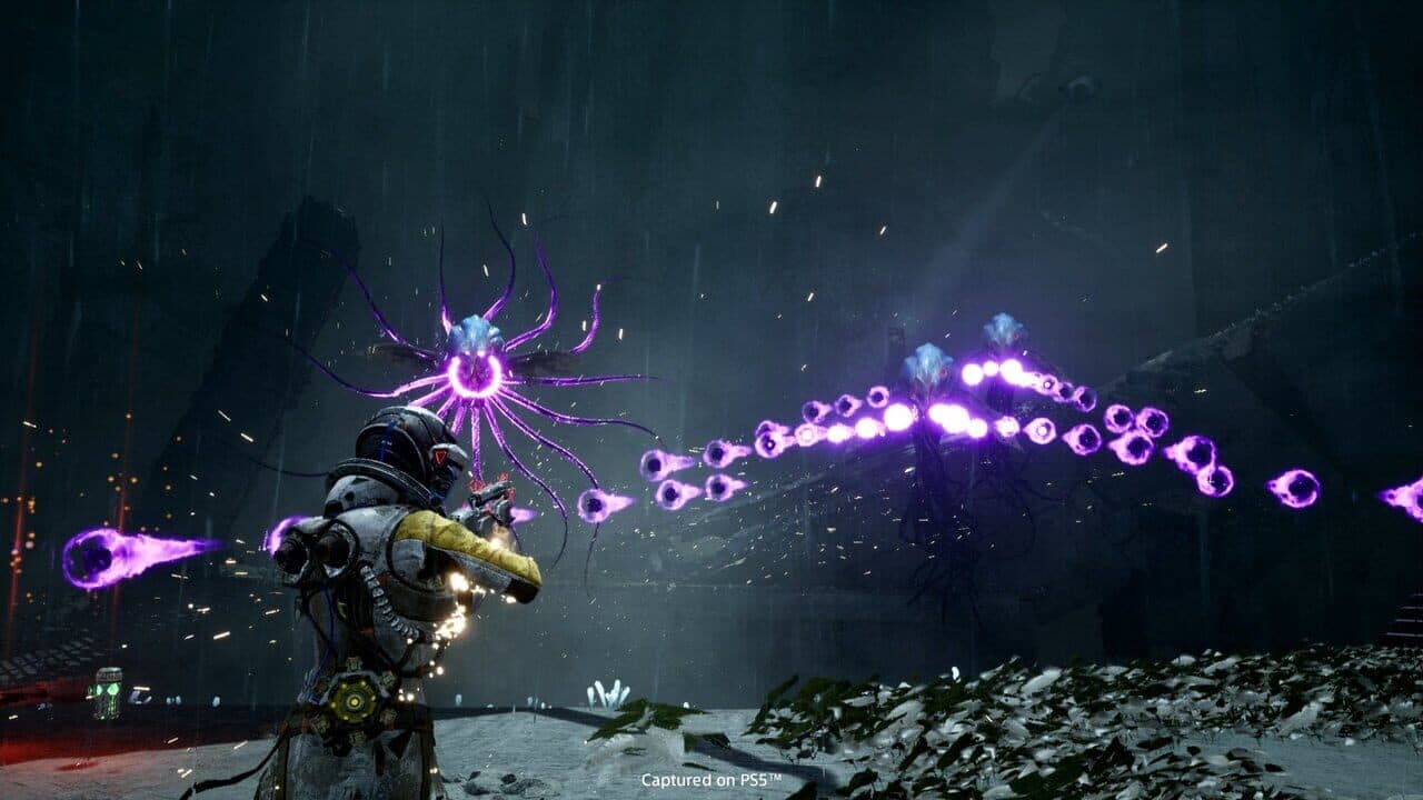 Returnal: Digital Deluxe Edition thumbnail 2