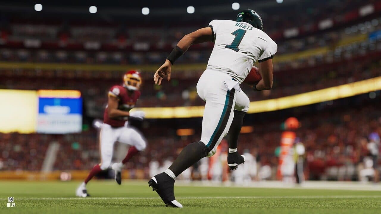 Madden NFL 22 thumbnail 2
