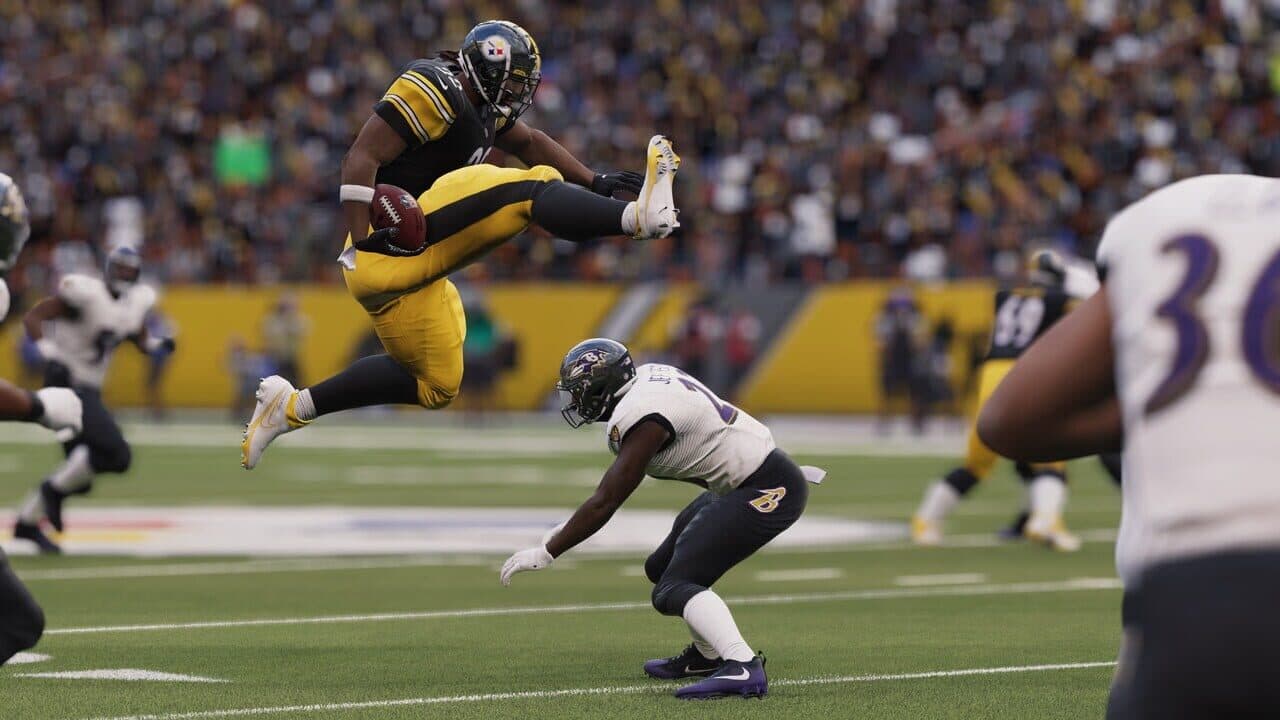 Madden NFL 23 thumbnail 2