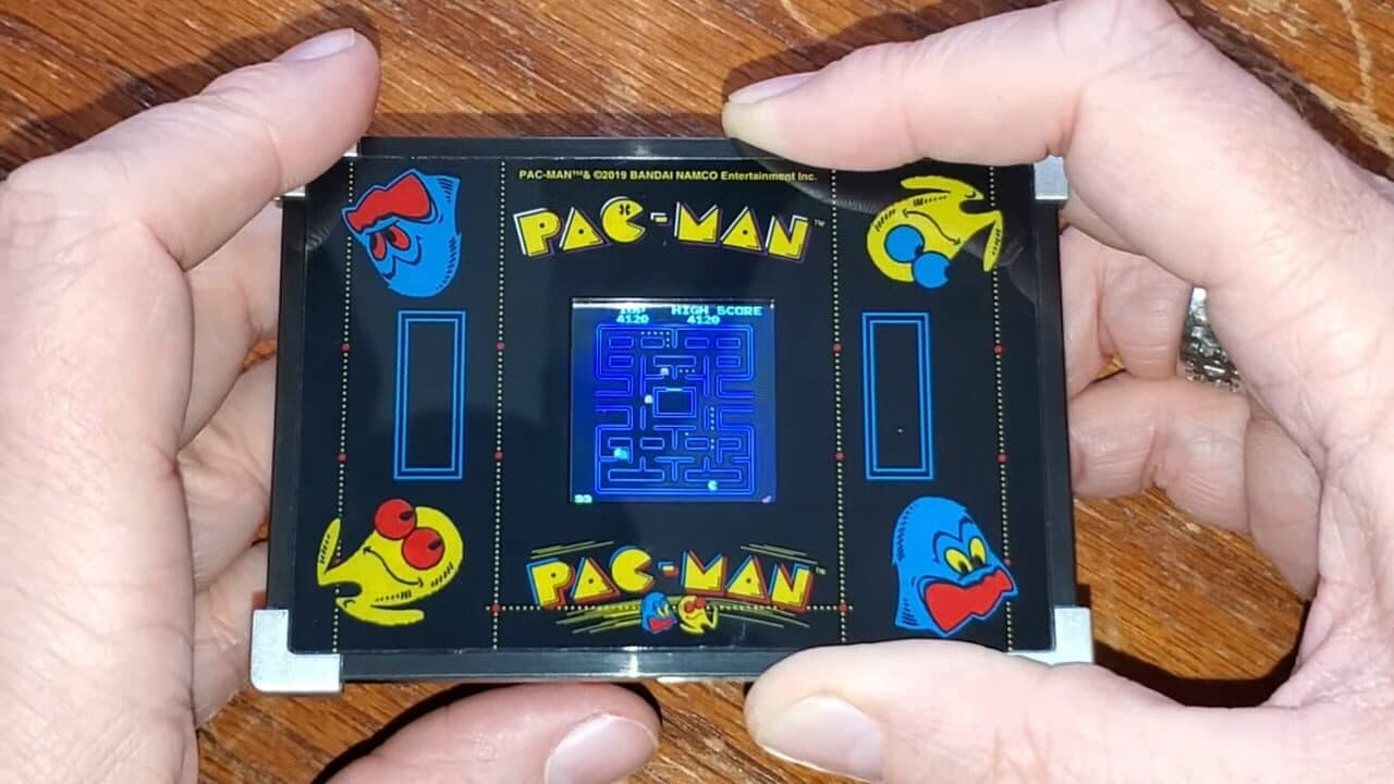 Tiny Arcade: Pac-Man - Table Top Edition screenshot 1