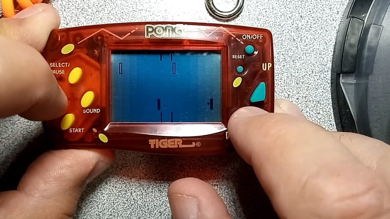 Pong thumbnail 3