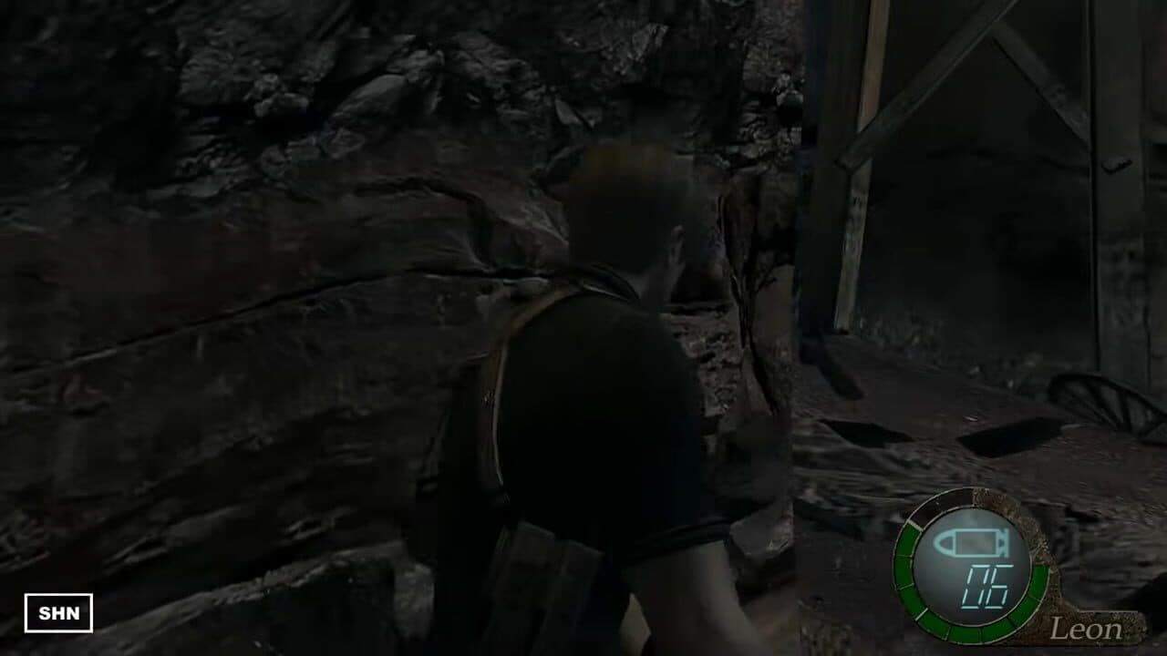 Resident Evil 4: Collector's Edition thumbnail 2