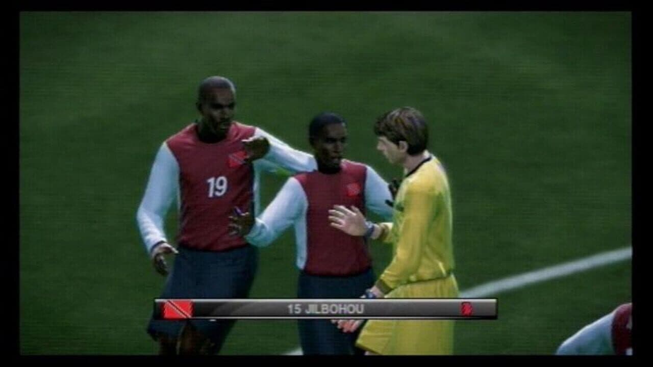 Pro Evolution Soccer 2010 thumbnail 5