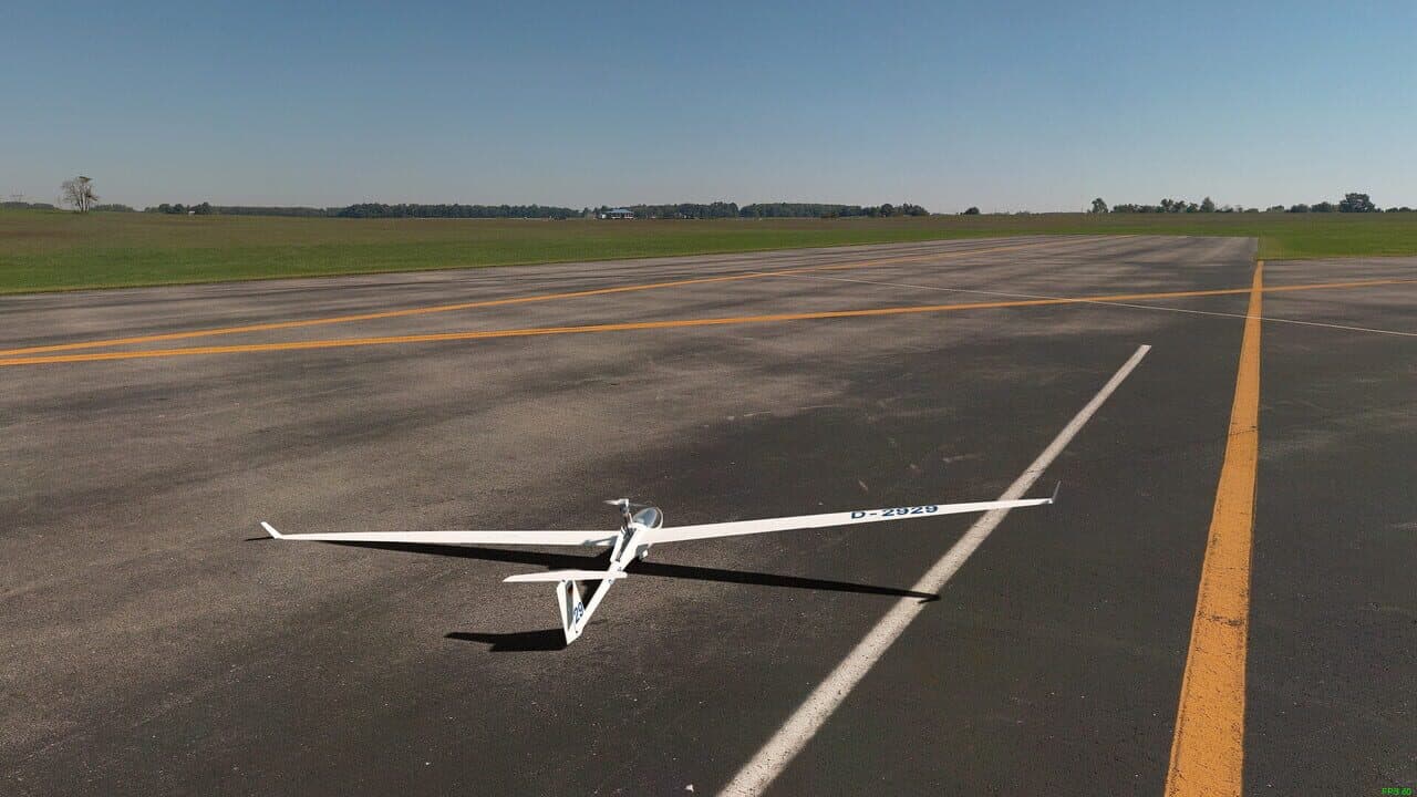 Aerofly RC 10: RC Flight Simulator screenshot 1