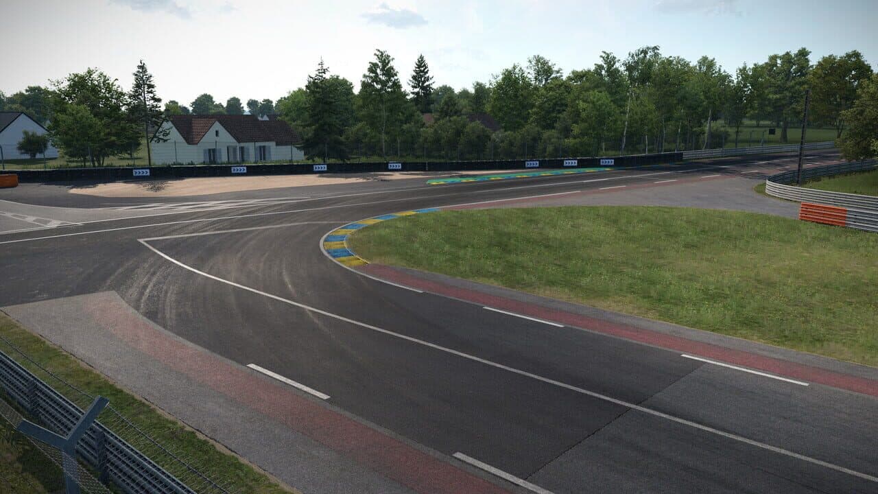 Automobilista 2: Circuit des 24 Heures du Mans thumbnail 10