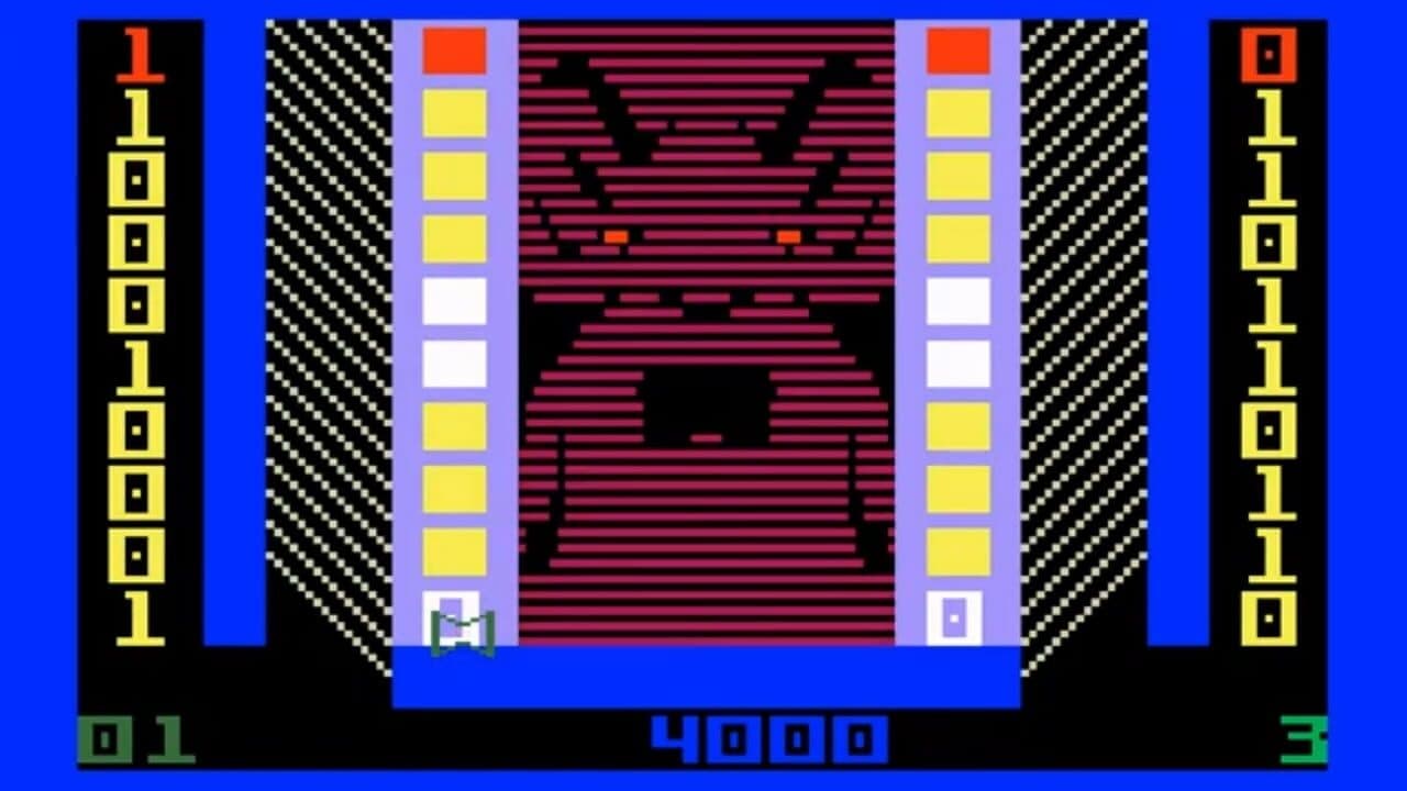 Tron: Maze-A-Tron screenshot 1