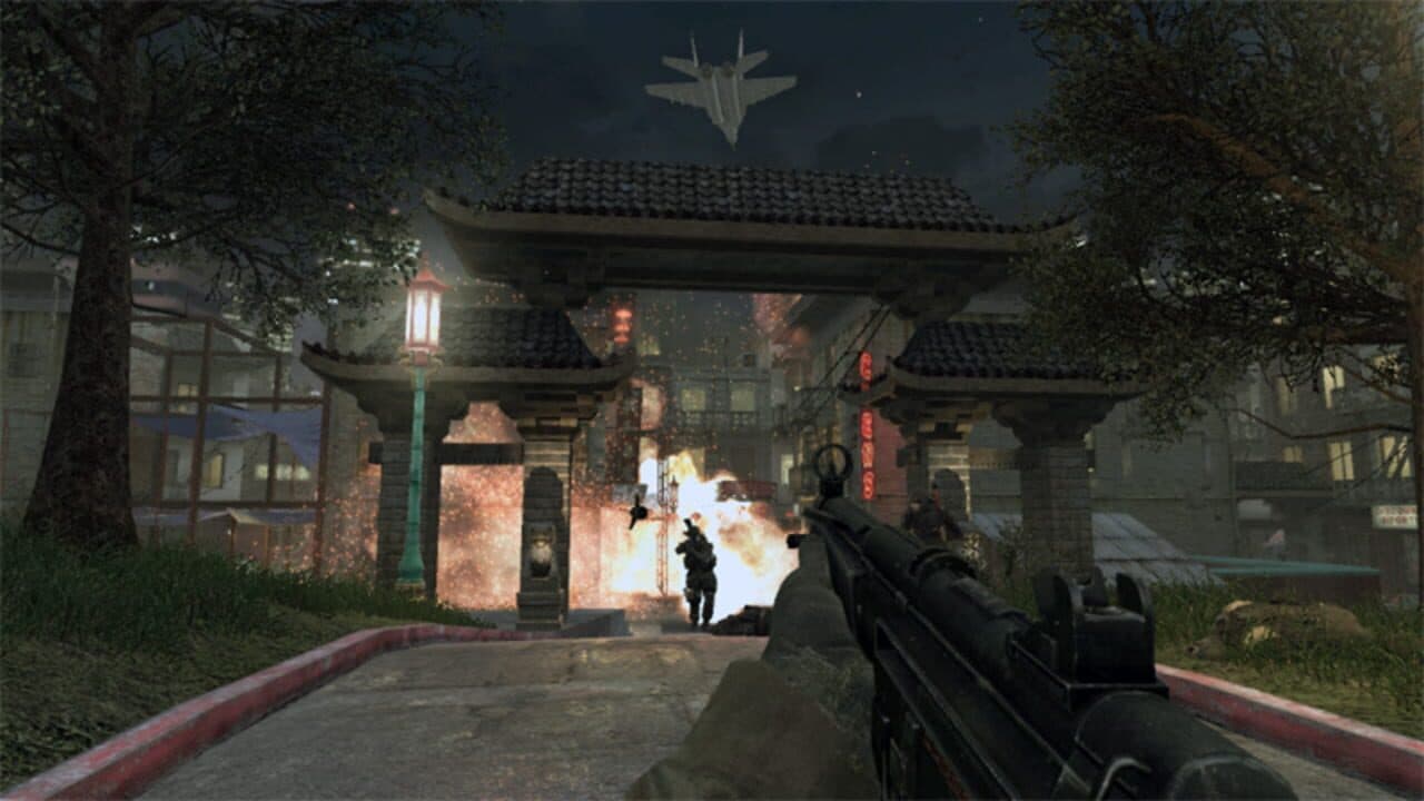 Call of Duty 4: Modern Warfare - Limited Collector's Edition thumbnail 2