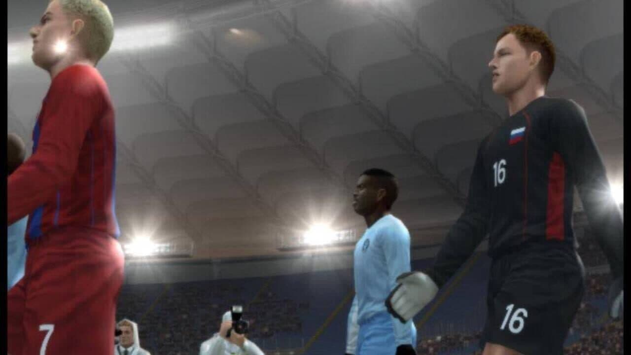 Pro Evolution Soccer 2013 screenshot 1