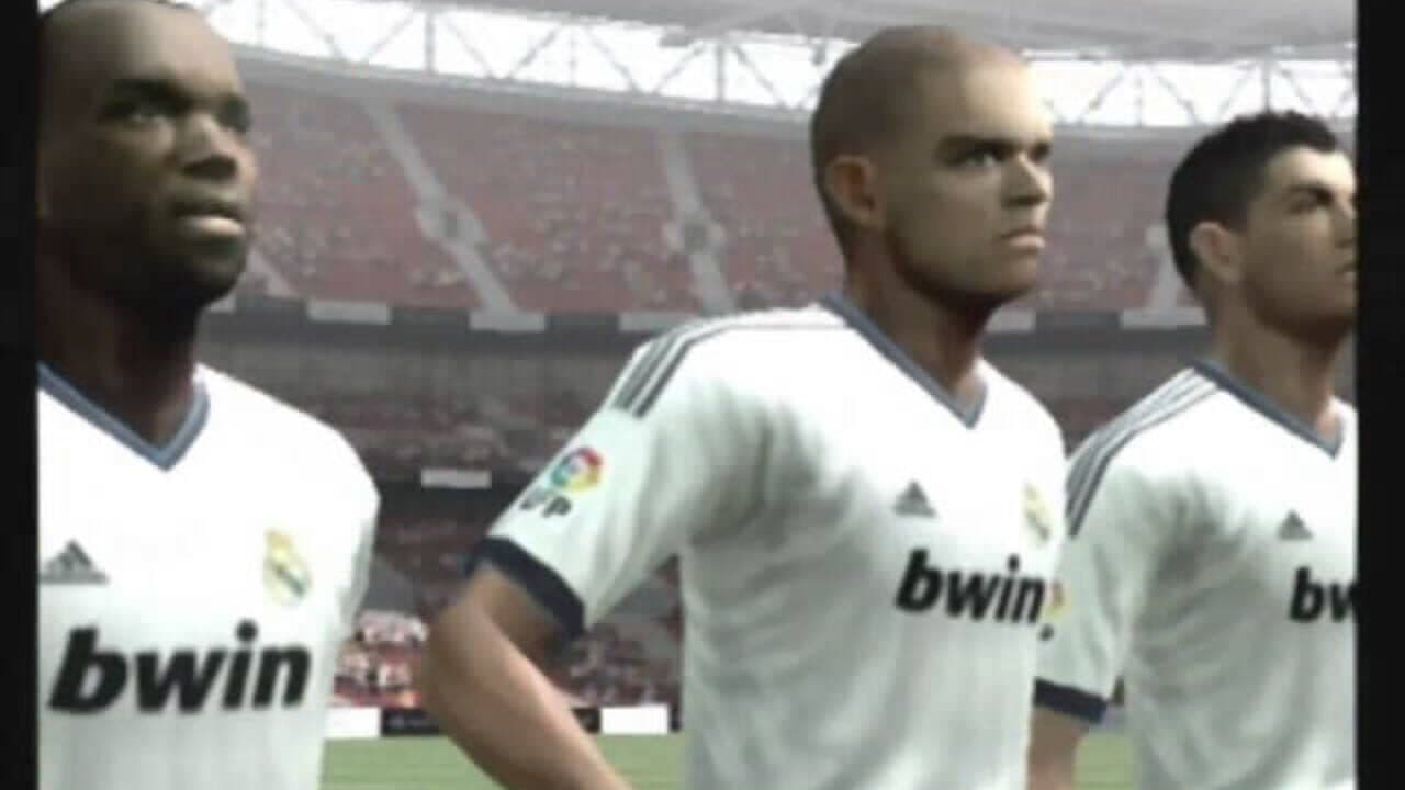 Pro Evolution Soccer 2013 thumbnail 4